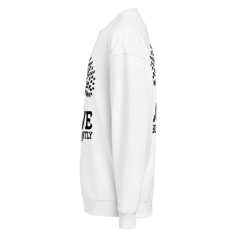 LOVE ABUNDANTLY | Sweatshirt | White